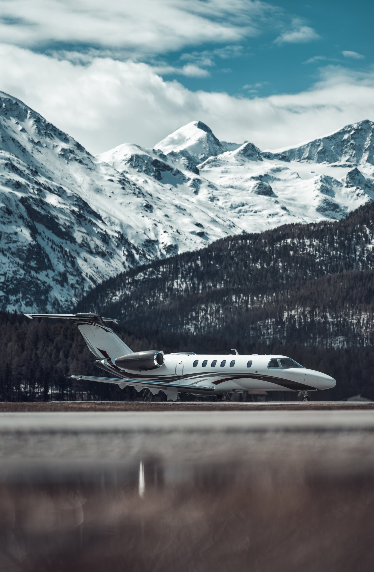 558563-Cessna Citation CJ4 Gen2 Exterior 001-84dcdf-original-1729278968